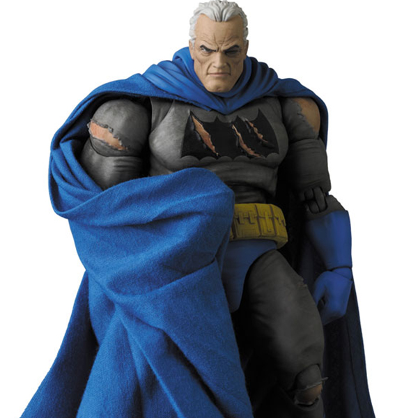 [MAFEX] ��Ʈ��(TDKR:The Dark Knight Triumphant) [11���԰��Ϸ�] [4530956471198]