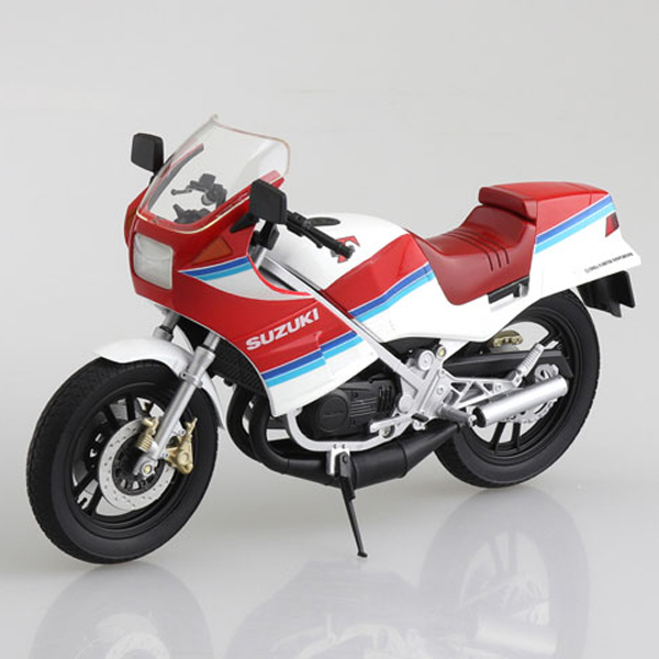 1/12 ����ũ SUZUKI  RG250 ����xȭ��Ʈ [1���԰��Ϸ�] [4905083106778]