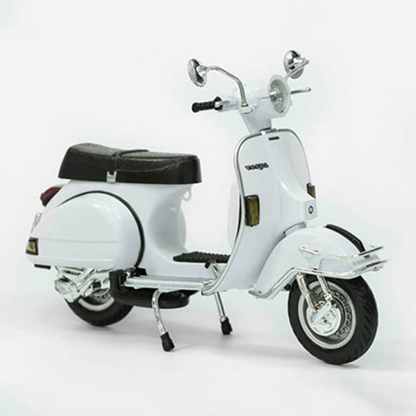 1/12 VESPA P200E(1978/ȭ��Ʈ) [12���԰��Ϸ�] [4905083103395]