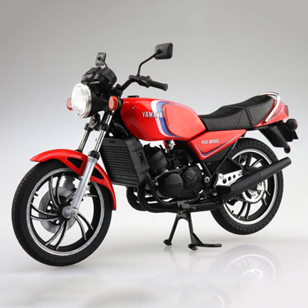 1/12 �߸��� RZ250 YSP�÷� [12���԰��Ϸ�] [4905083110430]