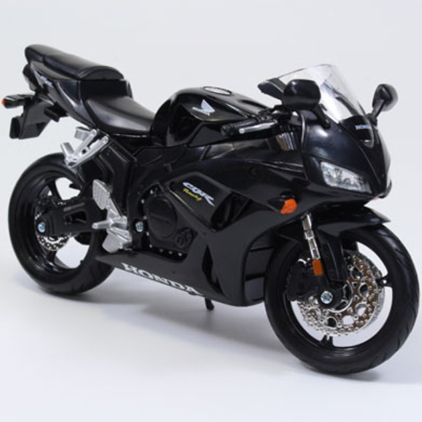 1/12 ȥ�� CBR1000RR [6���԰��Ϸ�] [4905083105627]