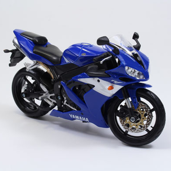 1/12 �߸��� YZF-R1 [3���԰��Ϸ�] [4905083105610]