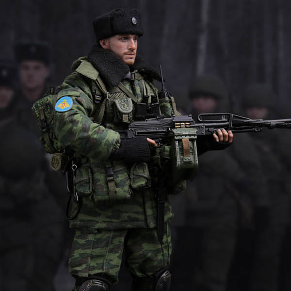 DAMTOYS Russian Airborne Troops - PKP Machine Gunner No.78025 [8���԰��Ϸ�]