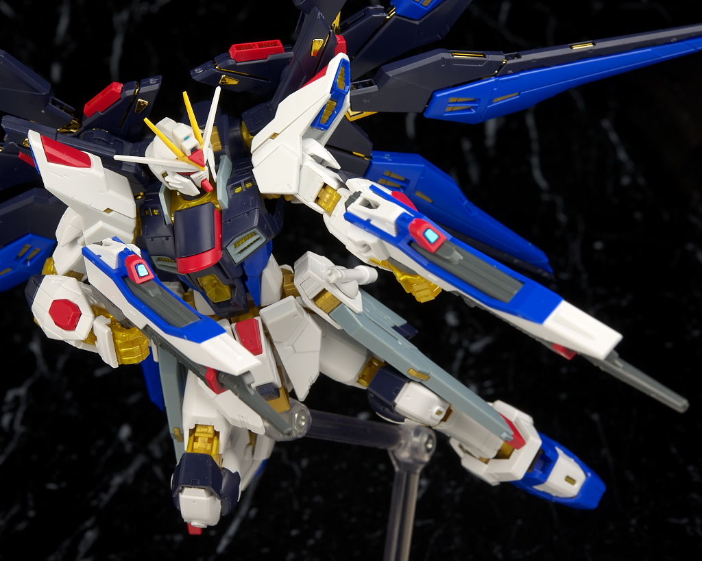 [RG 14] 1/144 ��Ʈ����ũ ������ �Ǵ� [4���԰��Ϸ�] [4573102616173]