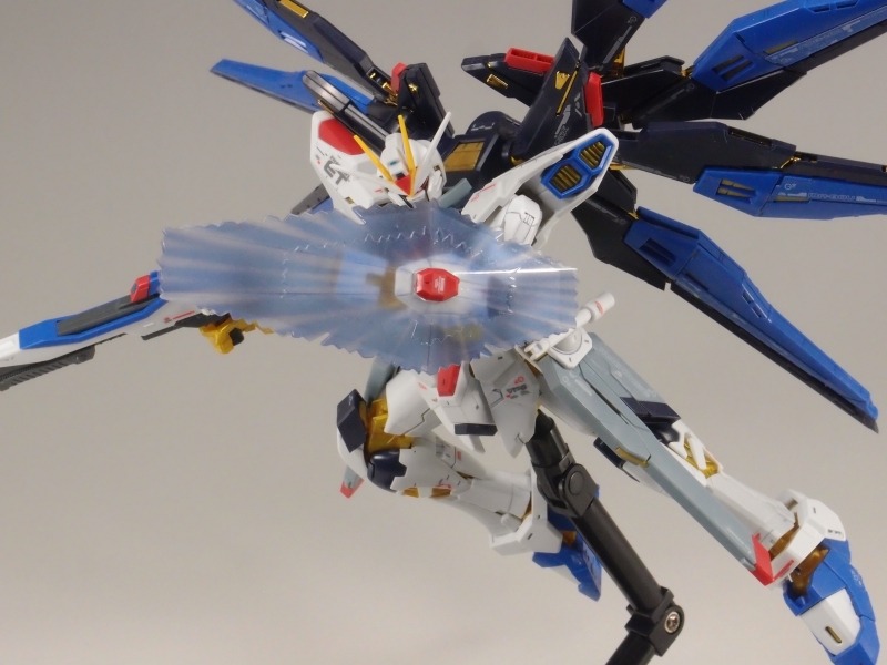 [RG 14] 1/144 ��Ʈ����ũ ������ �Ǵ� [4���԰��Ϸ�] [4573102616173]