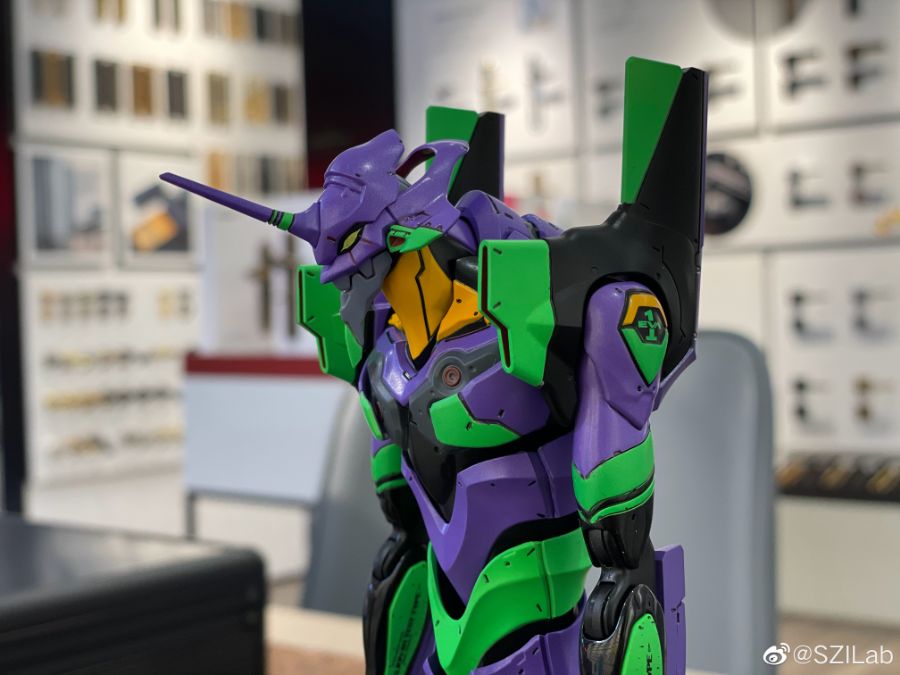 �κ��� �ø��� - ���ݰԸ��� ��ȣ��  [4580416923040]