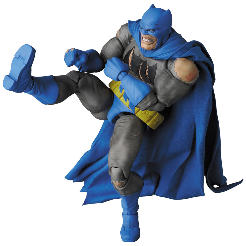 [MAFEX] ��Ʈ��(TDKR:The Dark Knight Triumphant) [11���԰��Ϸ�] [4530956471198]