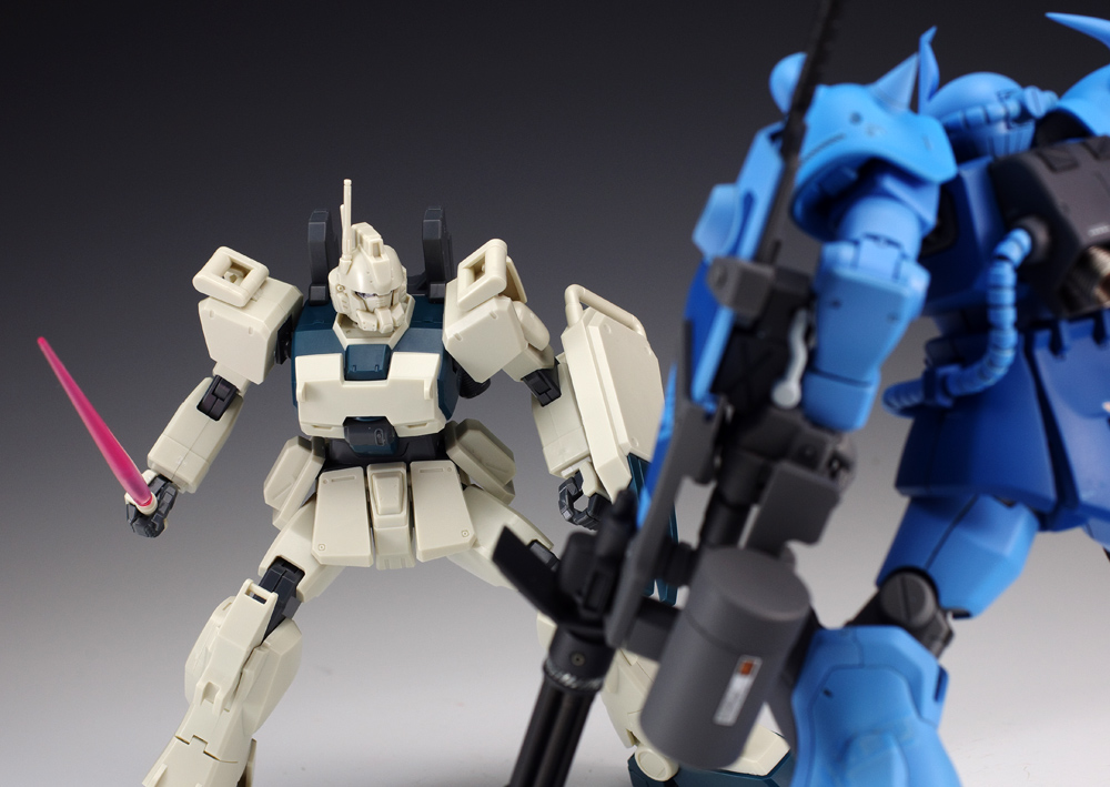 [HGUC 155] 1/144 �Ǵ� Ez-8 [1���԰��Ϸ�] [4573102557537]