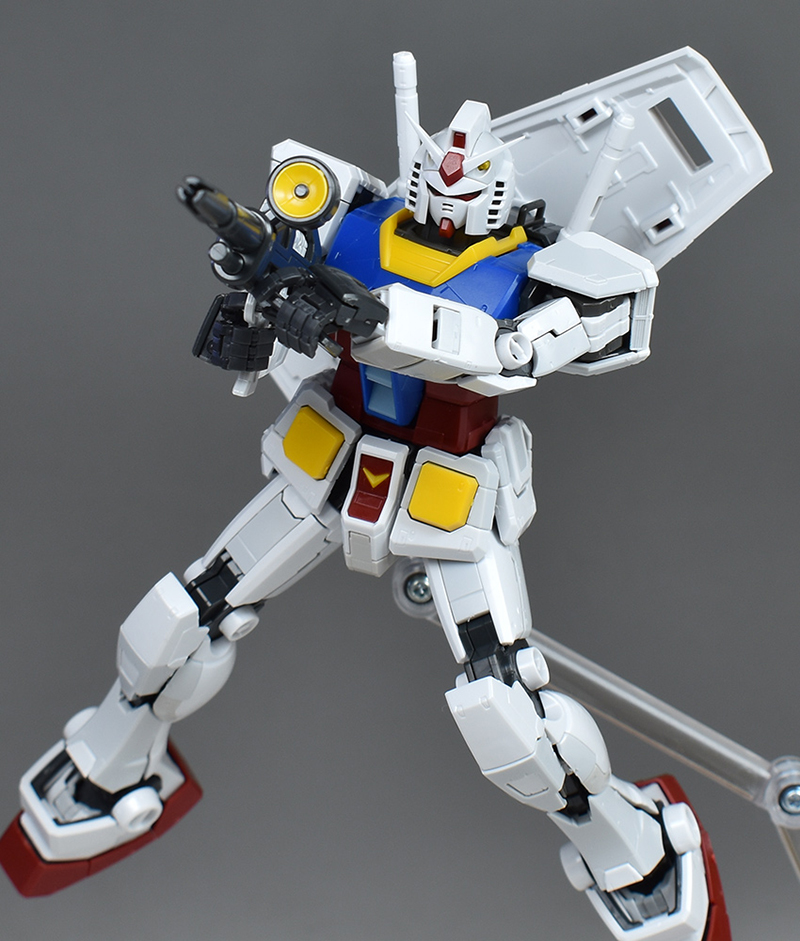 [RG 01] 1/144 RX-78-2 �۽�Ʈ �Ǵ� [6���԰��Ϸ�] [4573102615947]