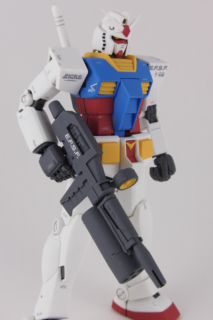 [����] [MG] 1/100 RX-78-2 �۽�Ʈ �Ǵ� ver.2.0 [4573102615831]