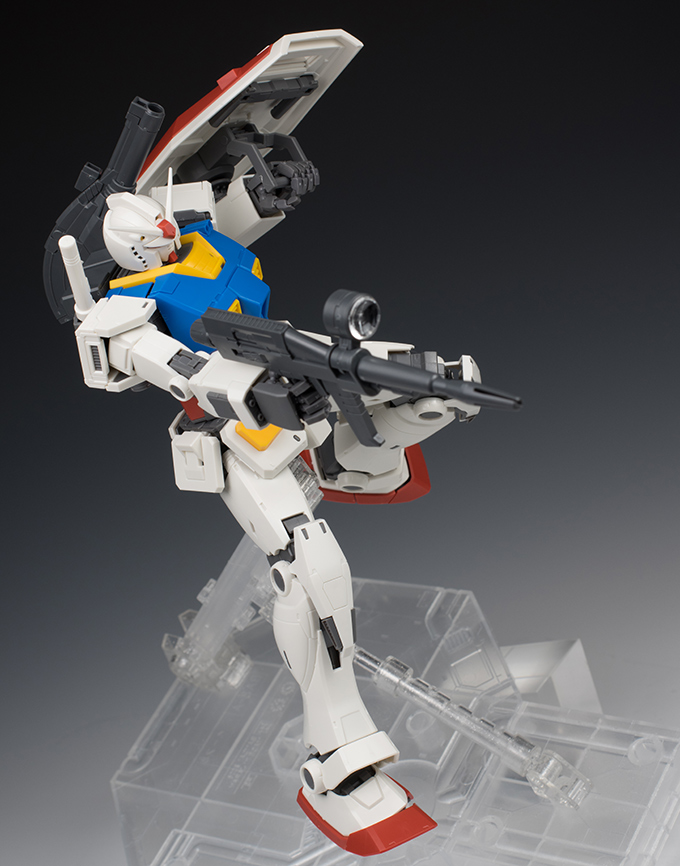 [MG] 1/100 RX-78-2 �۽�Ʈ �Ǵ� �������Ver. [7���԰��Ϸ�] [4573102628473]