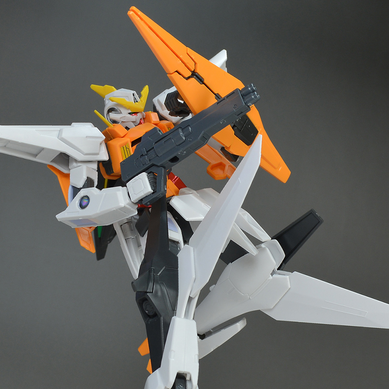 [����] [HG-OO 4] 1/144 �Ǵ� ť������ [4573102579287]