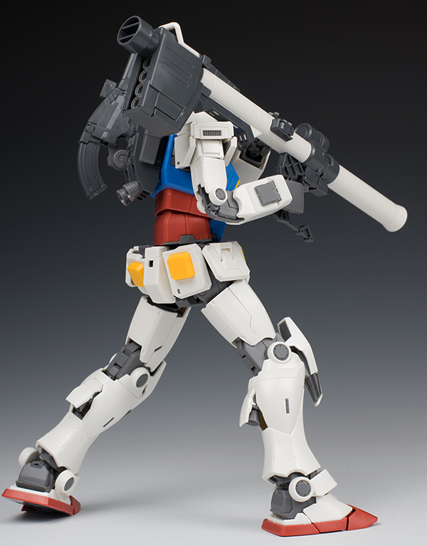 [MG] 1/100 RX-78-2 �۽�Ʈ �Ǵ� �������Ver. [7���԰��Ϸ�] [4573102628473]