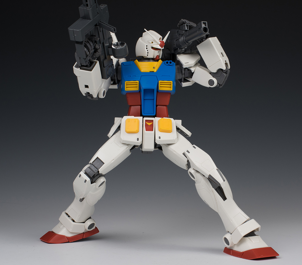 [MG] 1/100 RX-78-2 �۽�Ʈ �Ǵ� �������Ver. [7���԰��Ϸ�] [4573102628473]
