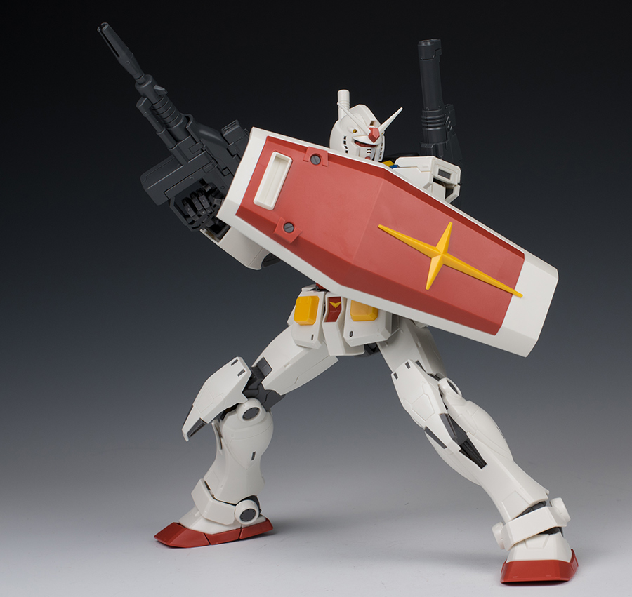 [MG] 1/100 RX-78-2 �۽�Ʈ �Ǵ� �������Ver. [7���԰��Ϸ�] [4573102628473]