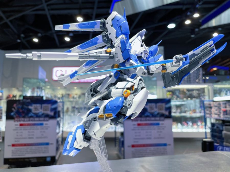 [����] [RG 36] 1/144 ���̴� �Ǵ� [4573102619150]