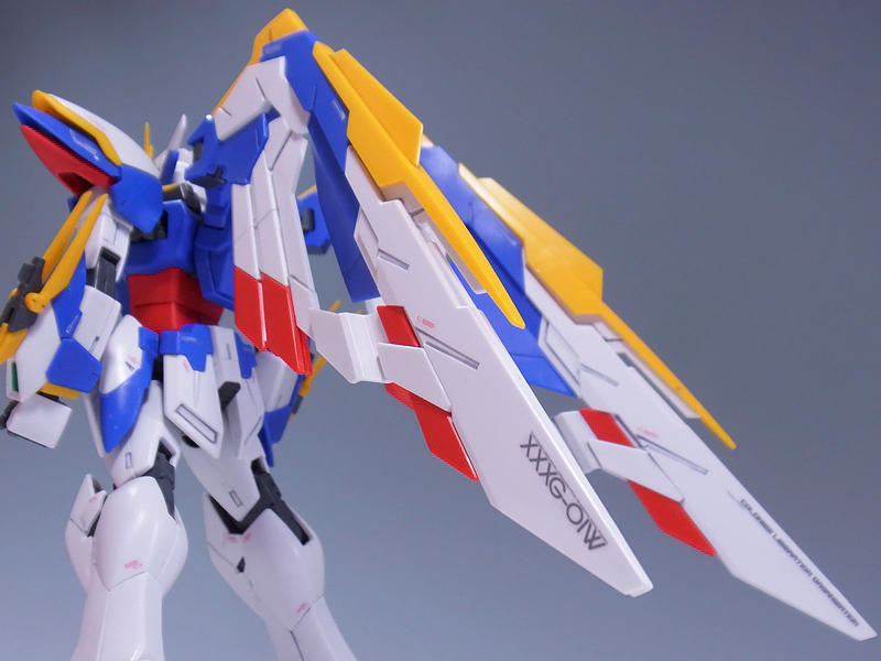 [MG] 1/100 �� �Ǵ� EW ver.Ka [3���԰�����] [4573102628398]