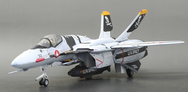 1/72 ��ũ�ν� ���� - VF-0S [7���԰��Ϸ�] [4967834657151]