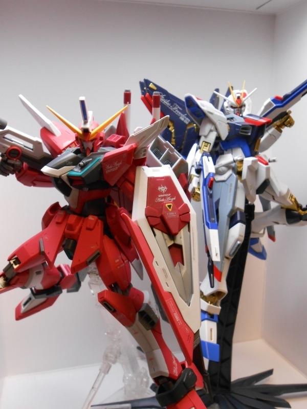 [MG] 1/100 ���Ǵ�Ʈ ����Ƽ�� �Ǵ� [1���԰��Ϸ�] [4573102630414]