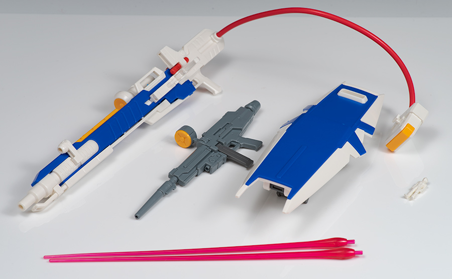 [����] [MG] 1/100 RX-78-4 �Ǵ� 4ȣ�� [4573102628374]