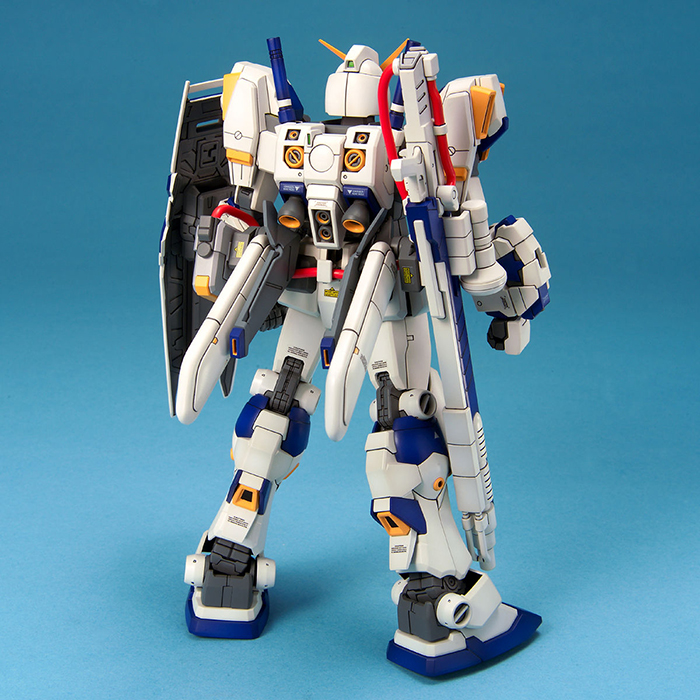 [����] [MG] 1/100 RX-78-4 �Ǵ� 4ȣ�� [4573102628374]