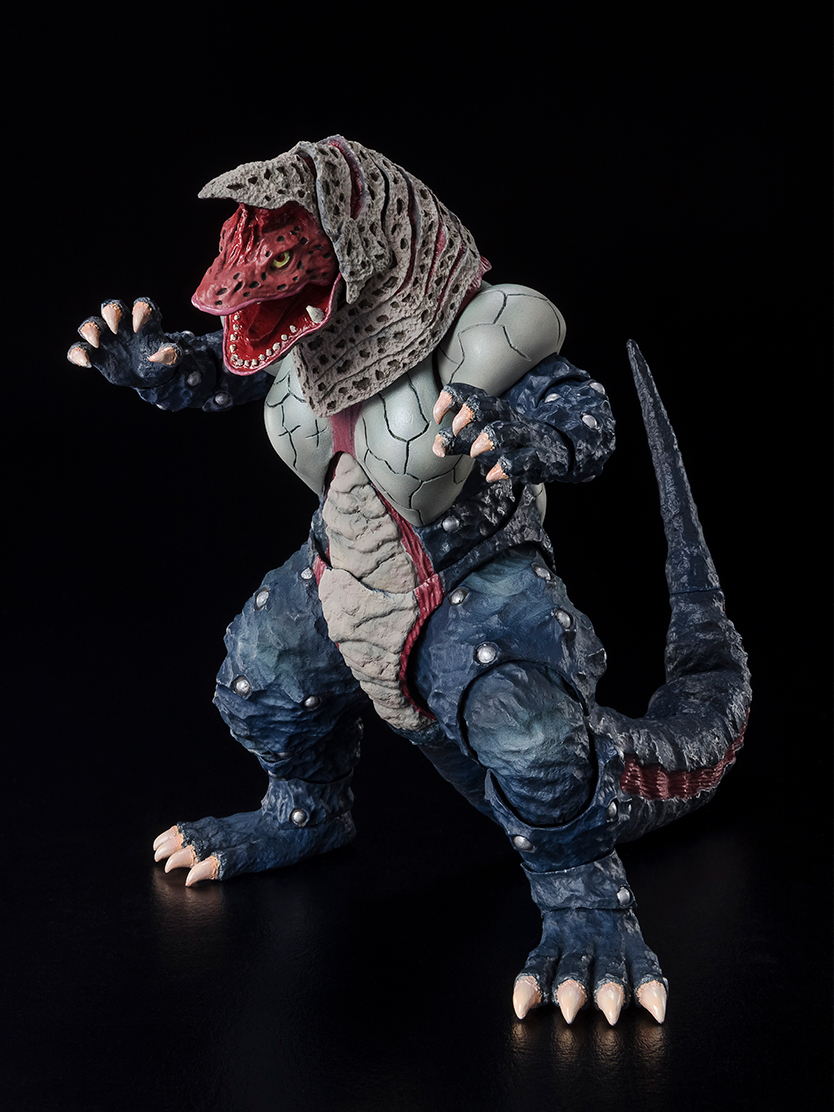 [S.H.Figuarts] ��Ʈ��� Ƽ�� - ������ [2���԰��Ϸ�] [4573102619068]