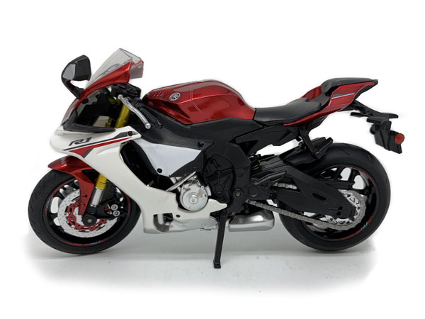 1/12 �߸��� YZF-R1 ���� [6���԰��Ϸ�] [4975406503331]