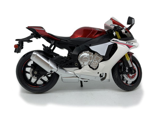 1/12 �߸��� YZF-R1 ���� [6���԰��Ϸ�] [4975406503331]