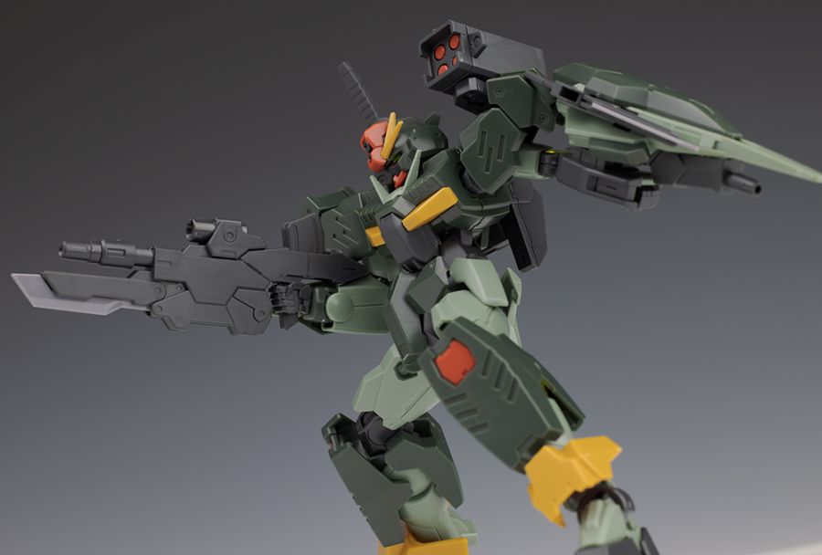 [HG-BATTLOGUE 05] 1/144 �Ǵ� ������ Ŀ�ǵ� ���� [7���԰��Ϸ�] [4573102620286]