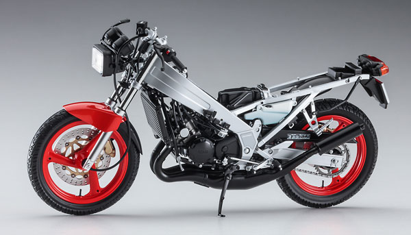 1/12 �߸��� TZR250(1KT) [4���԰��Ϸ�] [4967834215115]