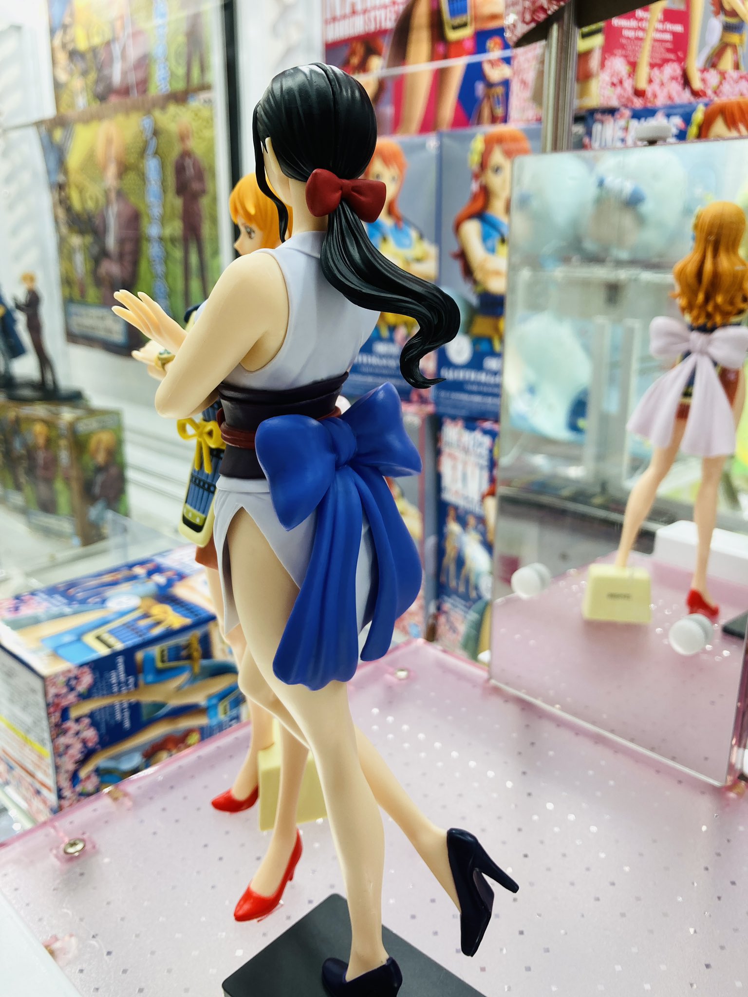 [��ǰ�ǱԾ�] ���ǽ� �ͳ����� GLITER&GLAMOURS ���� �κ�Ver.B [7���԰��Ϸ�] [4983164187458]