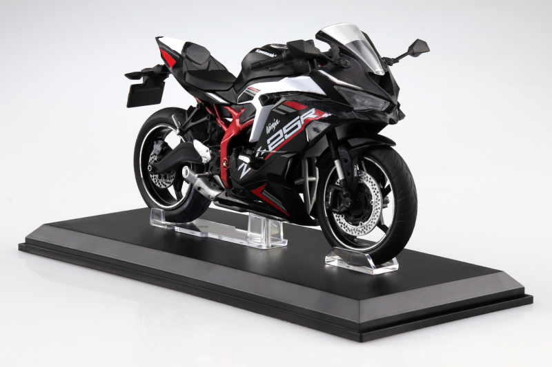 1/12 ī�ͻ�Ű ���� ZX-25R ��Ż�� ����ũ ����x�� �÷� ��Ÿ����Ʈ ȭ��Ʈ [7���԰��Ϸ�] [4905083109700]