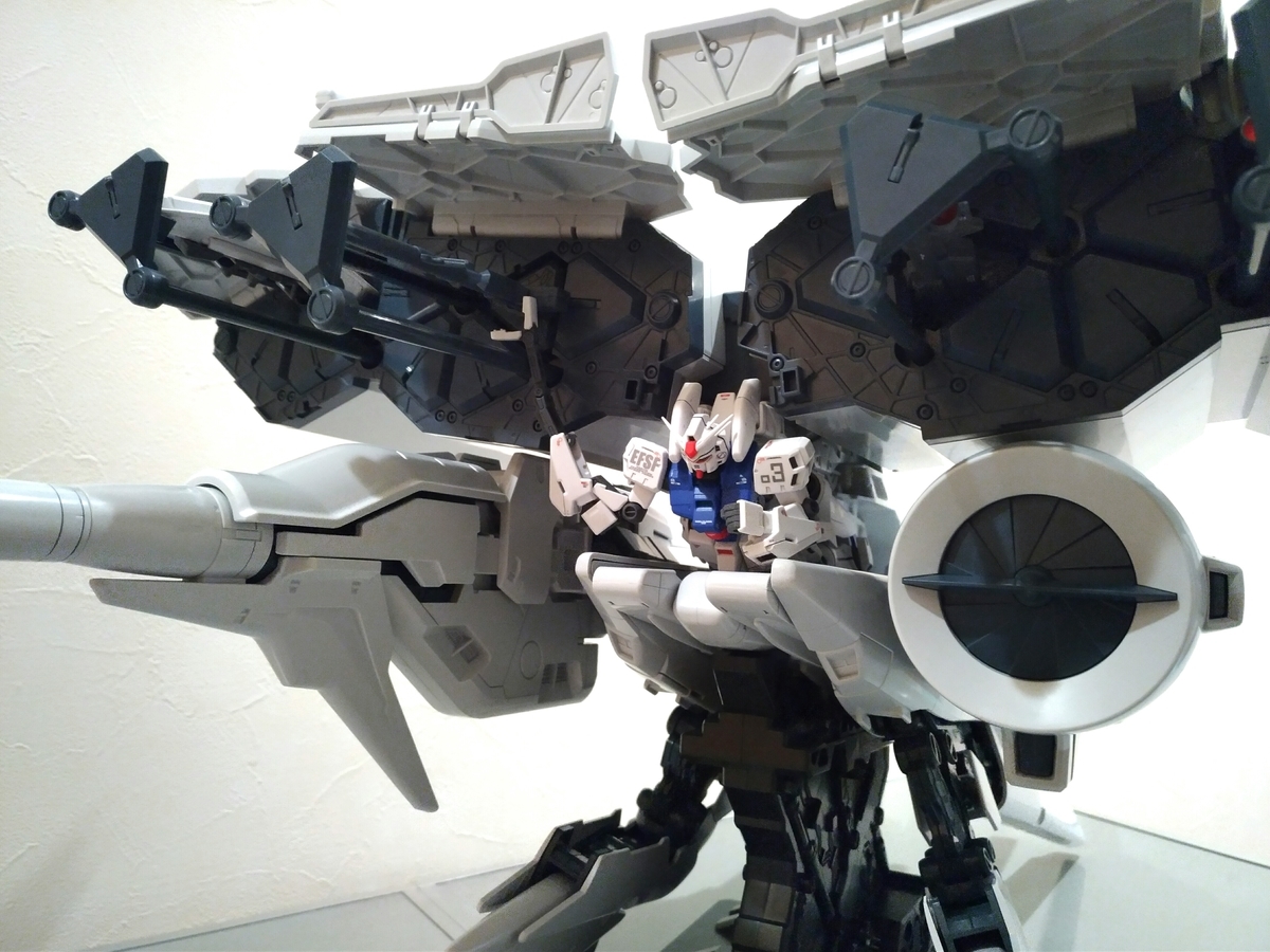 [����ǰ] [HGUC 28] 1/144 ����κ�� [4543112079855]