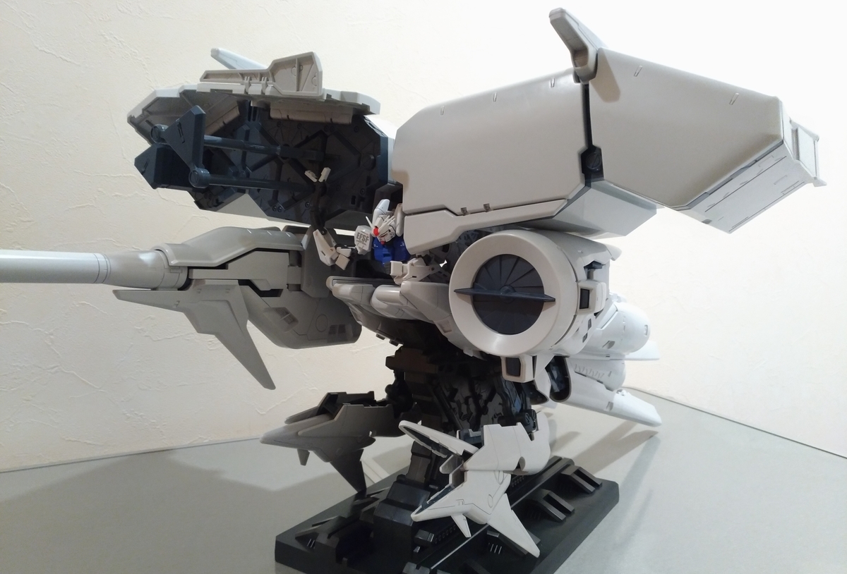 [����ǰ] [HGUC 28] 1/144 ����κ�� [4543112079855]