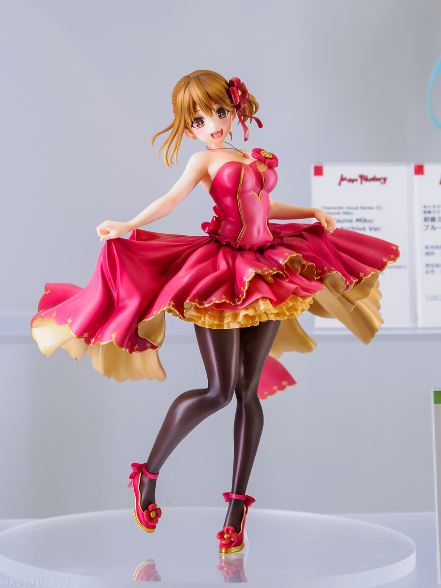 1/7 �������� ��Ʋ���� - �����߸� ��Ÿ��Ʈ �巹�� ���� [11���԰��Ϸ�] [4580522750240]