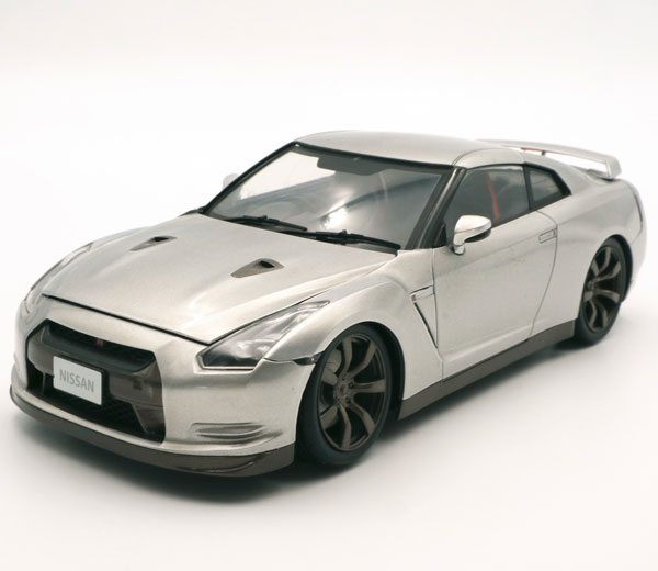 1/24 �ֻ� GT-R(R35) ���� ���� [24��1���԰��Ϸ�] [4968728047492]