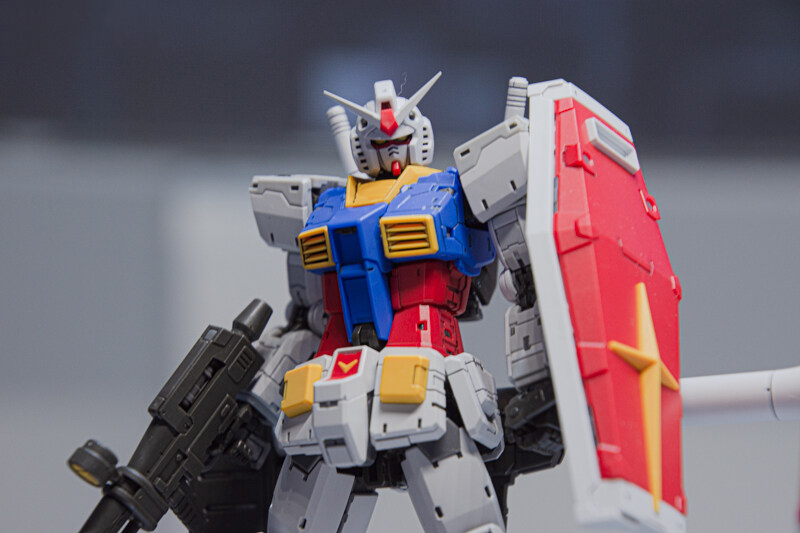 [RG 40] 1/144 RX-78-2 �۽�Ʈ �Ǵ�Ver.2.0 [12���԰��Ϸ�] [4573102671554]