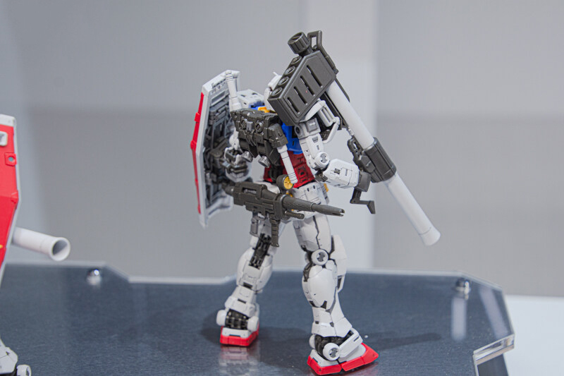 [RG 40] 1/144 RX-78-2 �۽�Ʈ �Ǵ�Ver.2.0 [12���԰��Ϸ�] [4573102671554]