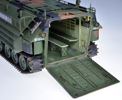 1/35 AAV7 A1 RAM/RS ���� ������ ���� ����� [6���԰��Ϸ�] [4975406402504]