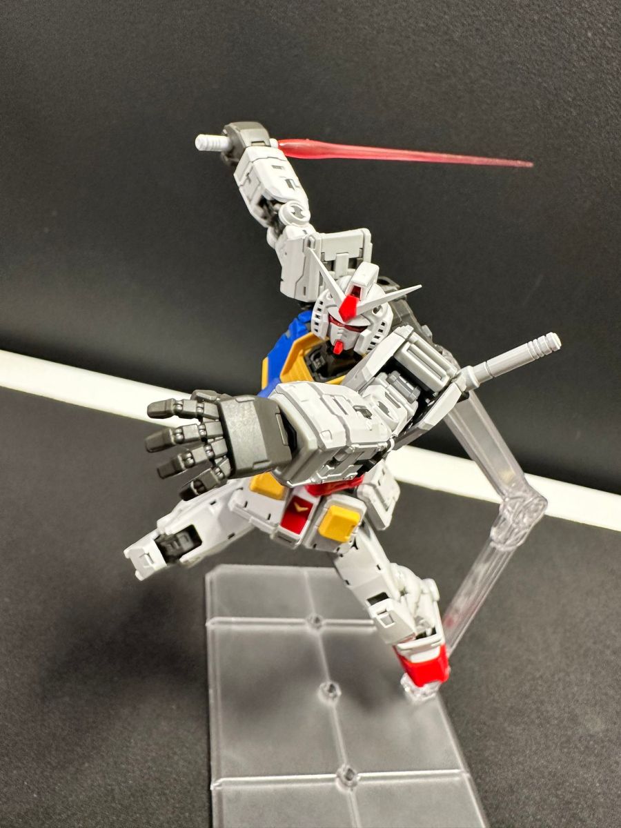 [RG 40] 1/144 RX-78-2 �۽�Ʈ �Ǵ�Ver.2.0 [12���԰��Ϸ�] [4573102671554]