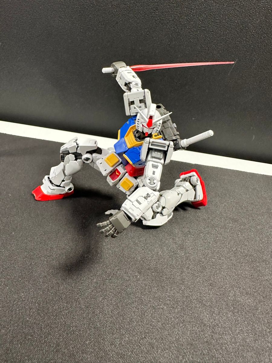 [RG 40] 1/144 RX-78-2 �۽�Ʈ �Ǵ�Ver.2.0 [12���԰��Ϸ�] [4573102671554]