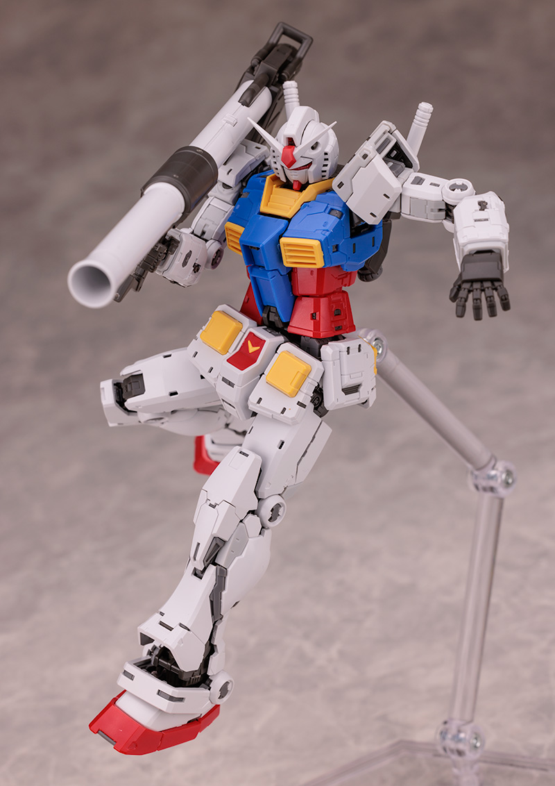 [RG 40] 1/144 RX-78-2 �۽�Ʈ �Ǵ�Ver.2.0 [12���԰��Ϸ�] [4573102671554]