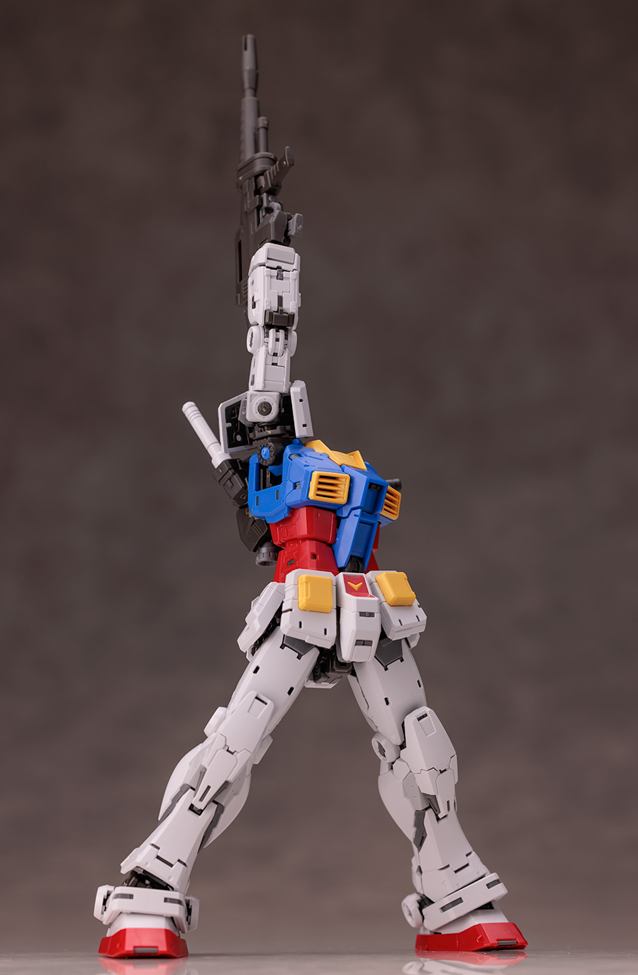[RG 40] 1/144 RX-78-2 �۽�Ʈ �Ǵ�Ver.2.0 [12���԰��Ϸ�] [4573102671554]