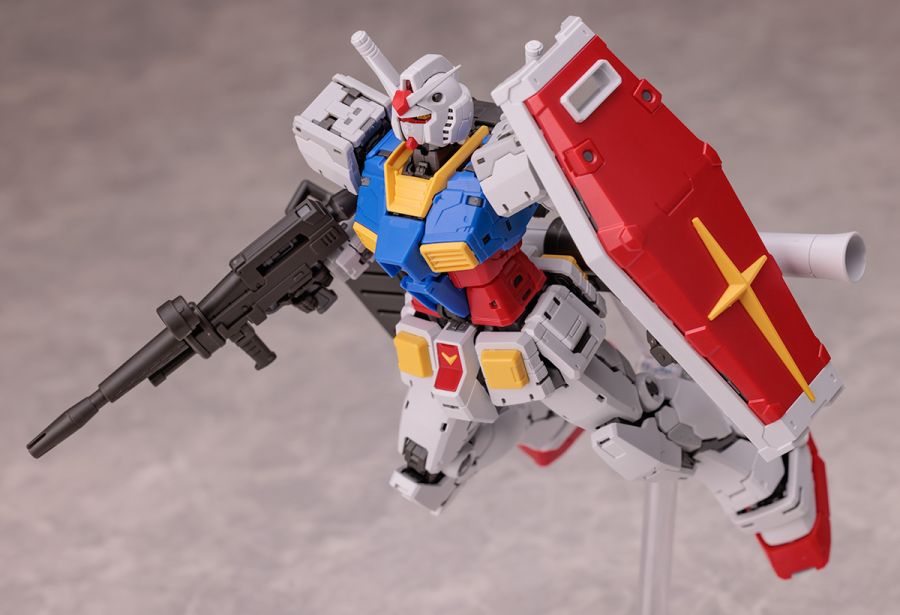 [RG 40] 1/144 RX-78-2 �۽�Ʈ �Ǵ�Ver.2.0 [12���԰��Ϸ�] [4573102671554]