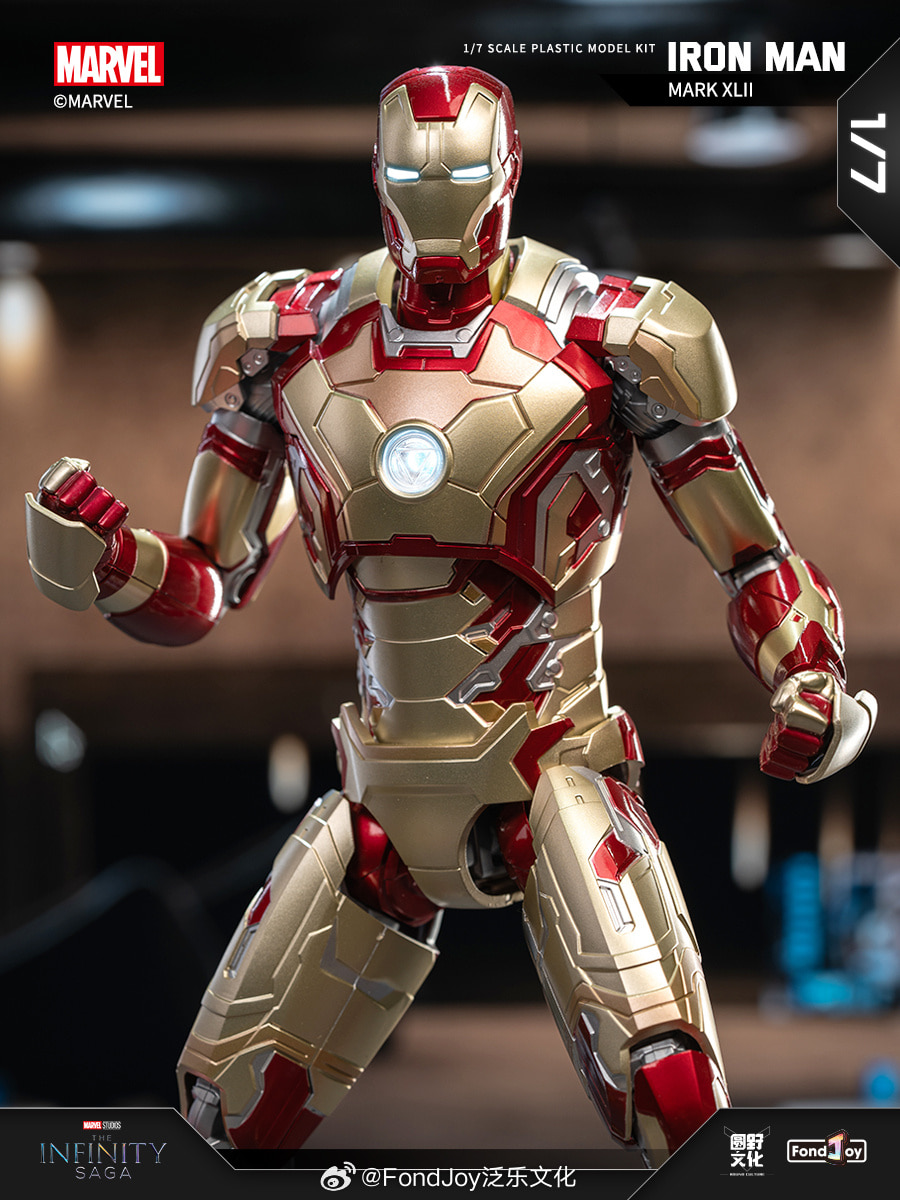 �������� 1/7 ���̾�� ��ũ42 [4���߰��԰��Ϸ�][6976248995849]