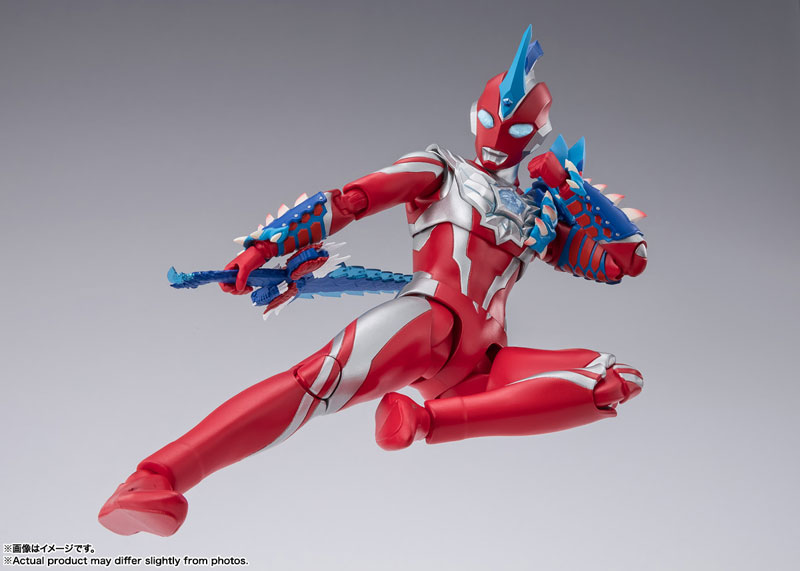 [S.H.Figuarts] ��Ʈ��� ���ް� ��Ű�׽� �Ƹ� [3���԰��Ϸ�] [4573102688026]