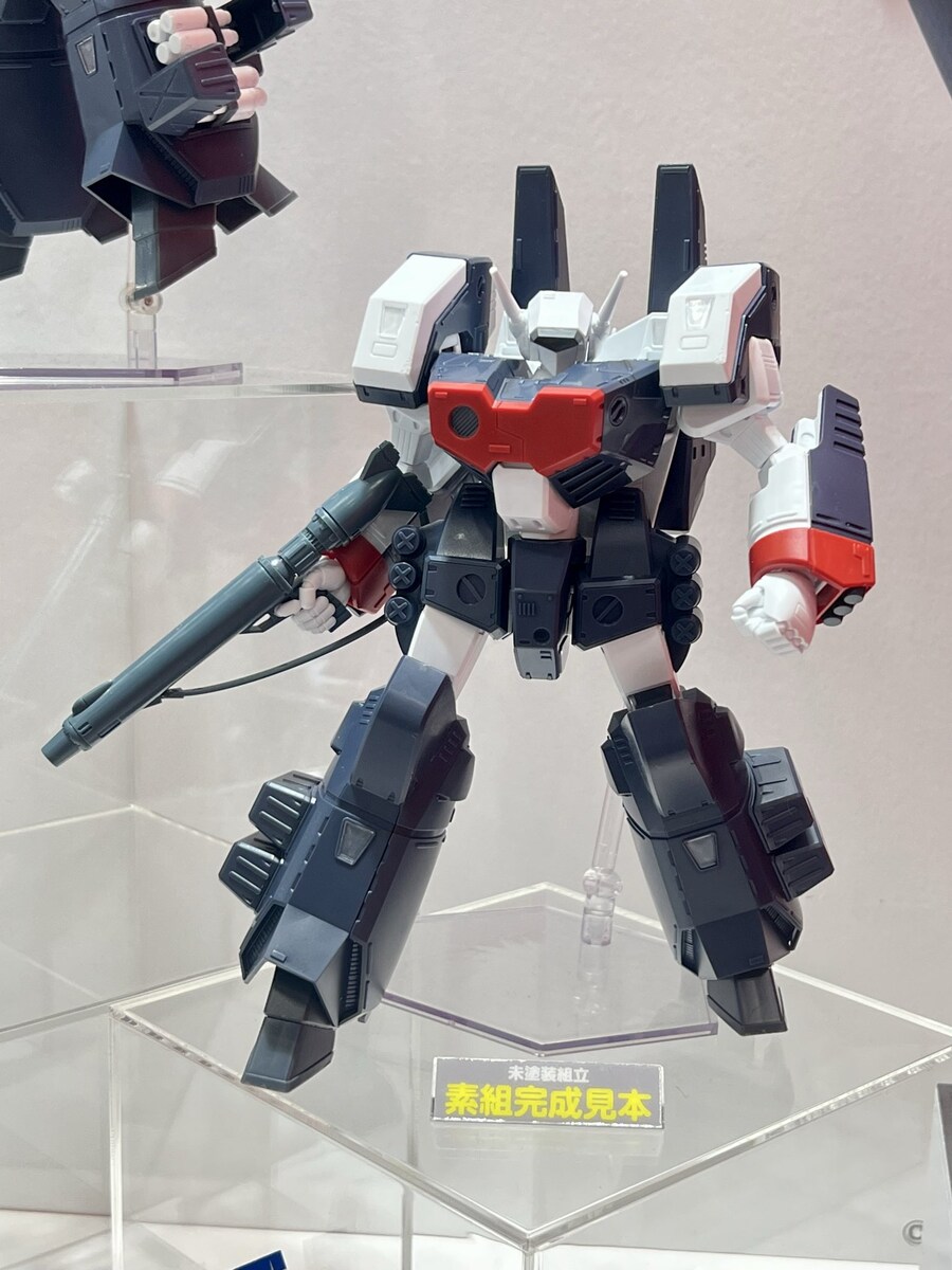 [����] [PLAMAX] 1/72 PX18 �ʽð���� ��ũ�ν� - VF-1J �Ƹӵ� ��Ű�� [4545784015261]