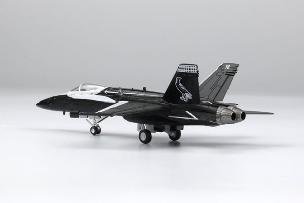 1/144 ����Ʈ���ϸ��� ���� ������ F/A-18A ȣ�� ���� ������ ����Ʈ���ϸ��� ���� 100�ֳ� ��� ����� 2�� ��Ʈ [3���԰��Ϸ�] [4545782082333]