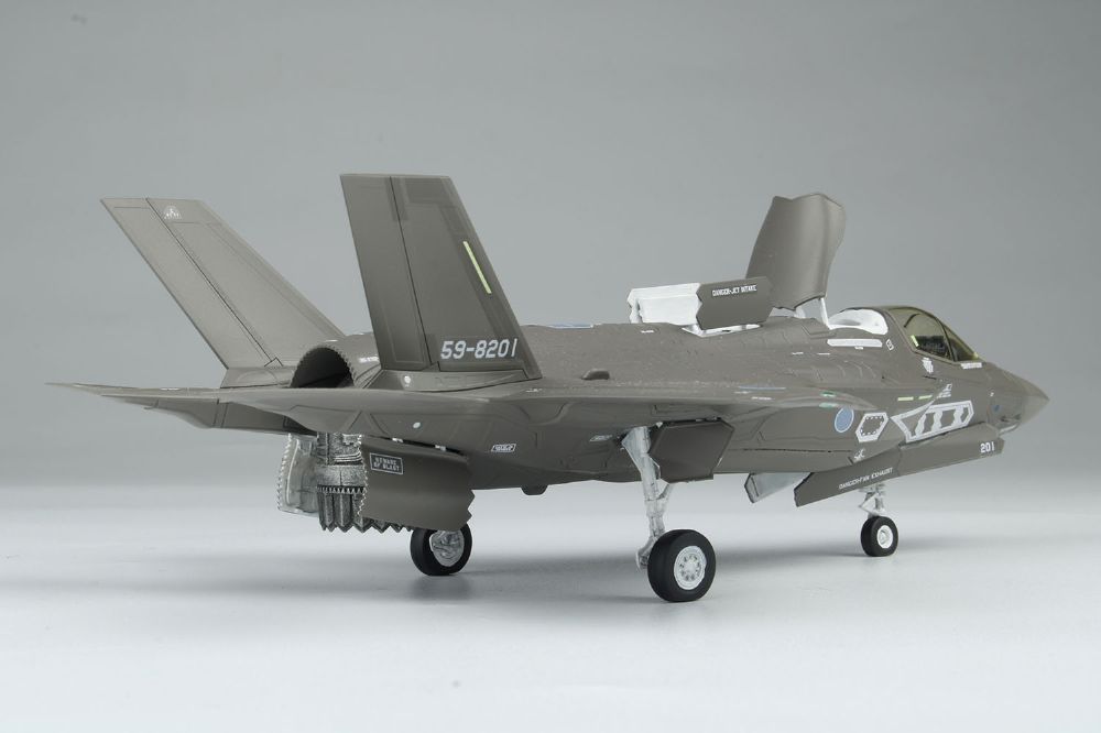 1/72 �װ������� F-35B ����Ʈ��II �ŴٿͶ� ���� ��202����� [5���԰�����] [4545782130089]